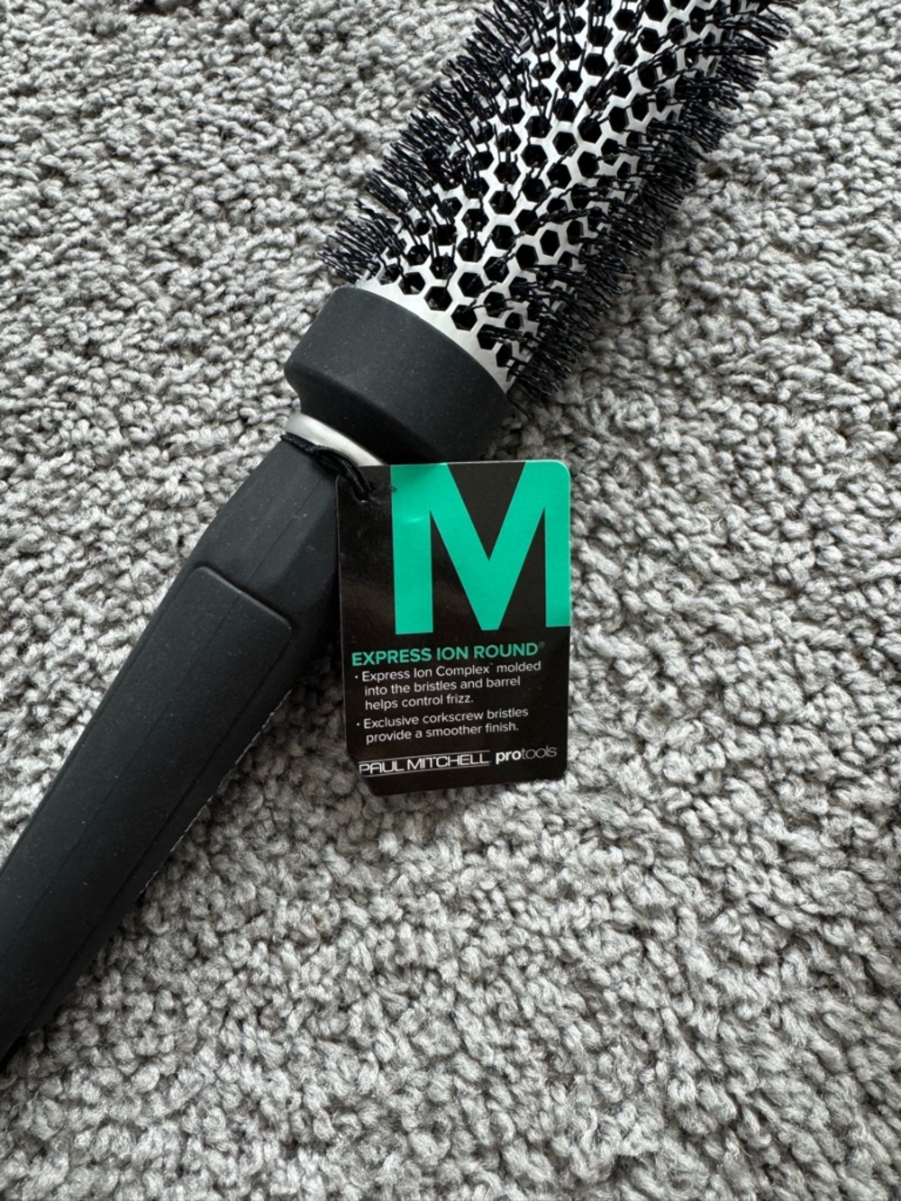 NWT Paul Mitchell Round Ceramic Styling Brush Duo - Black & Silver - Picture 2 of 2